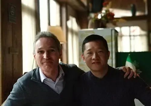 Italy customer cooperation